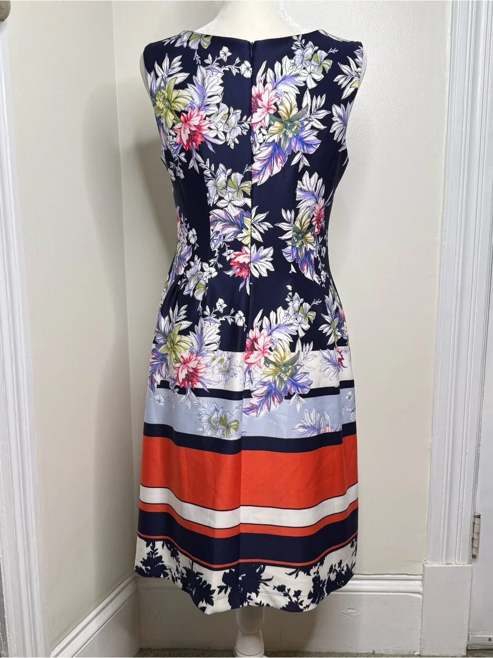 Roz & Ali Floral Midi Dress Women’s Size 6 Vibrant Pockets Brunch Altered? - Picture 6 of 16